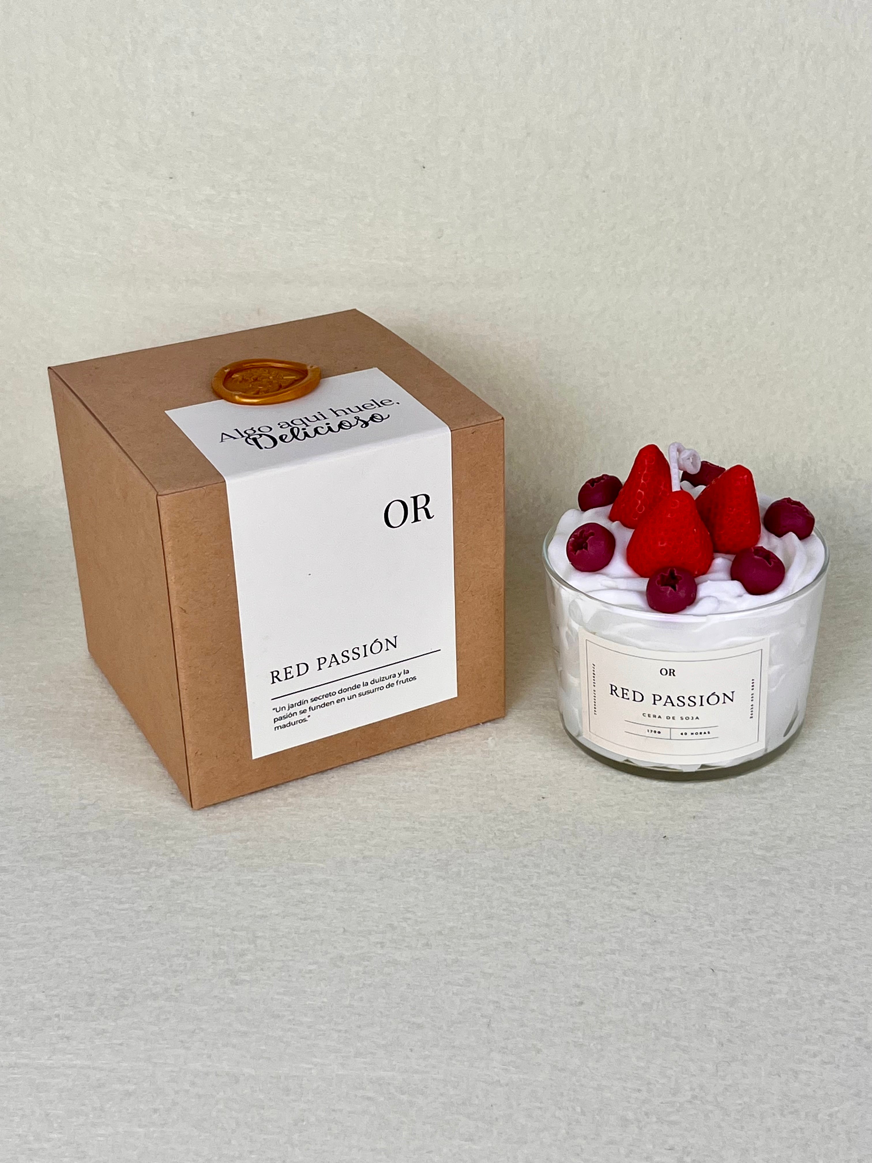 Red Passion: Vela tipo postre de Frutos Rojos