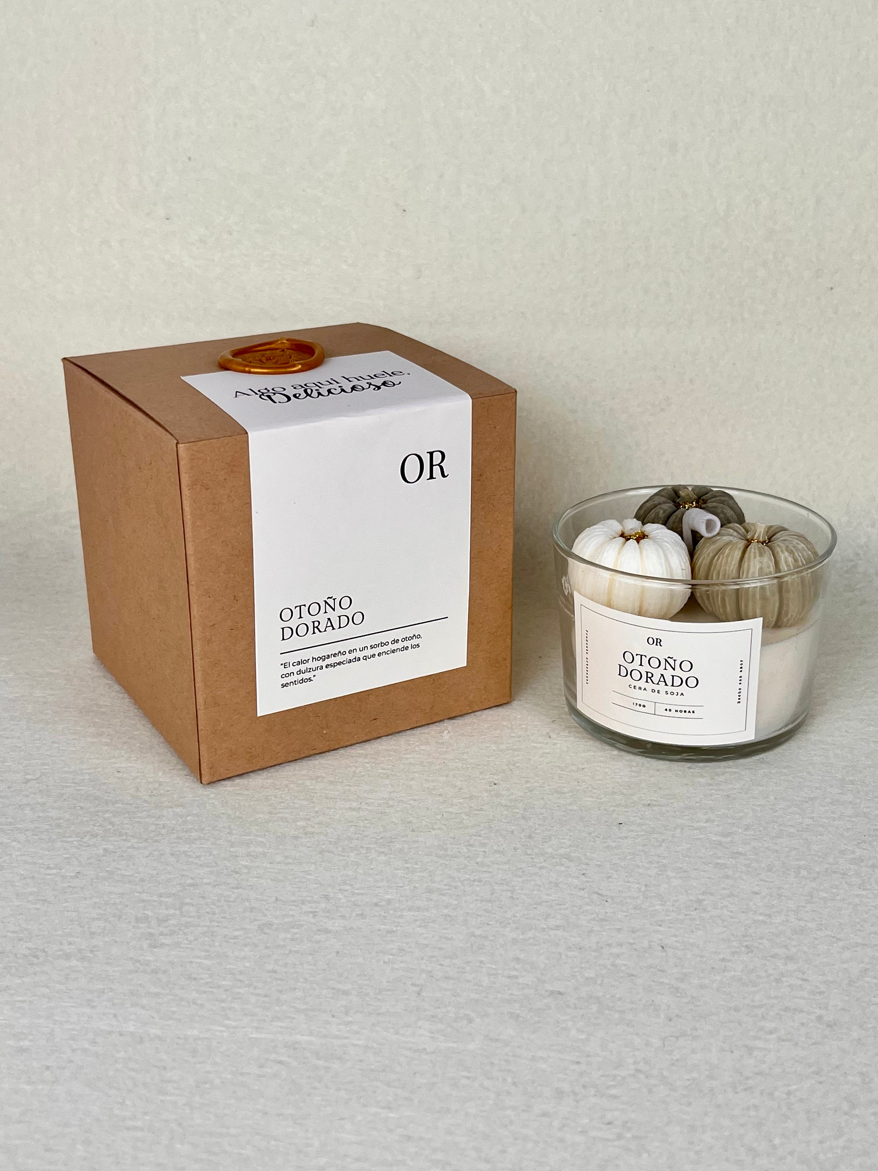 Otoño Dorado: Vela Aromática Calabaza y Especias